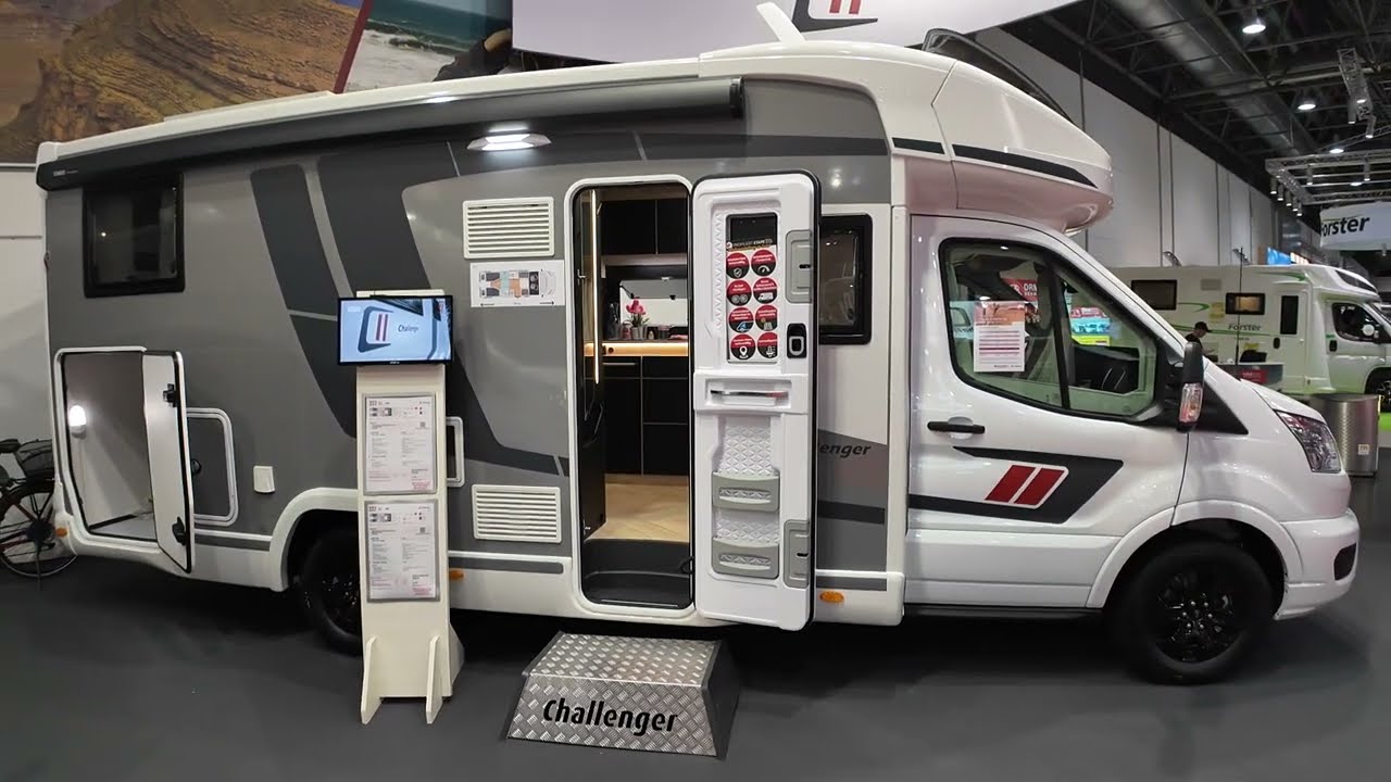 Big camper 2025 Challenger 337