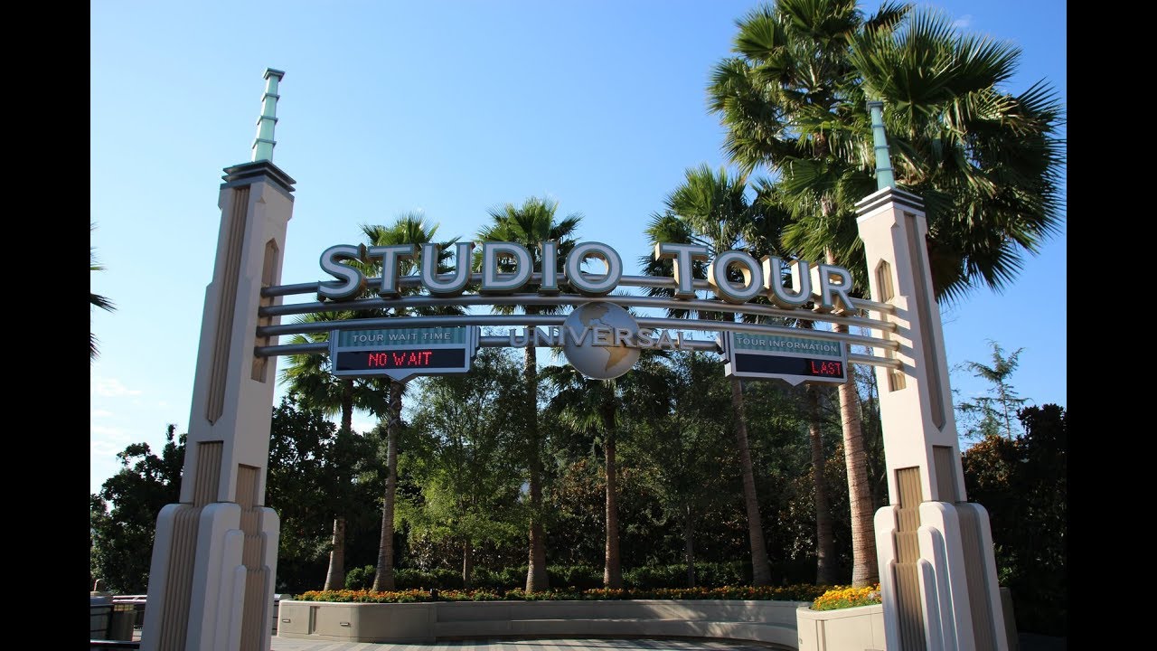 The World-Famous Studio Tour - Universal Studios Hollywood