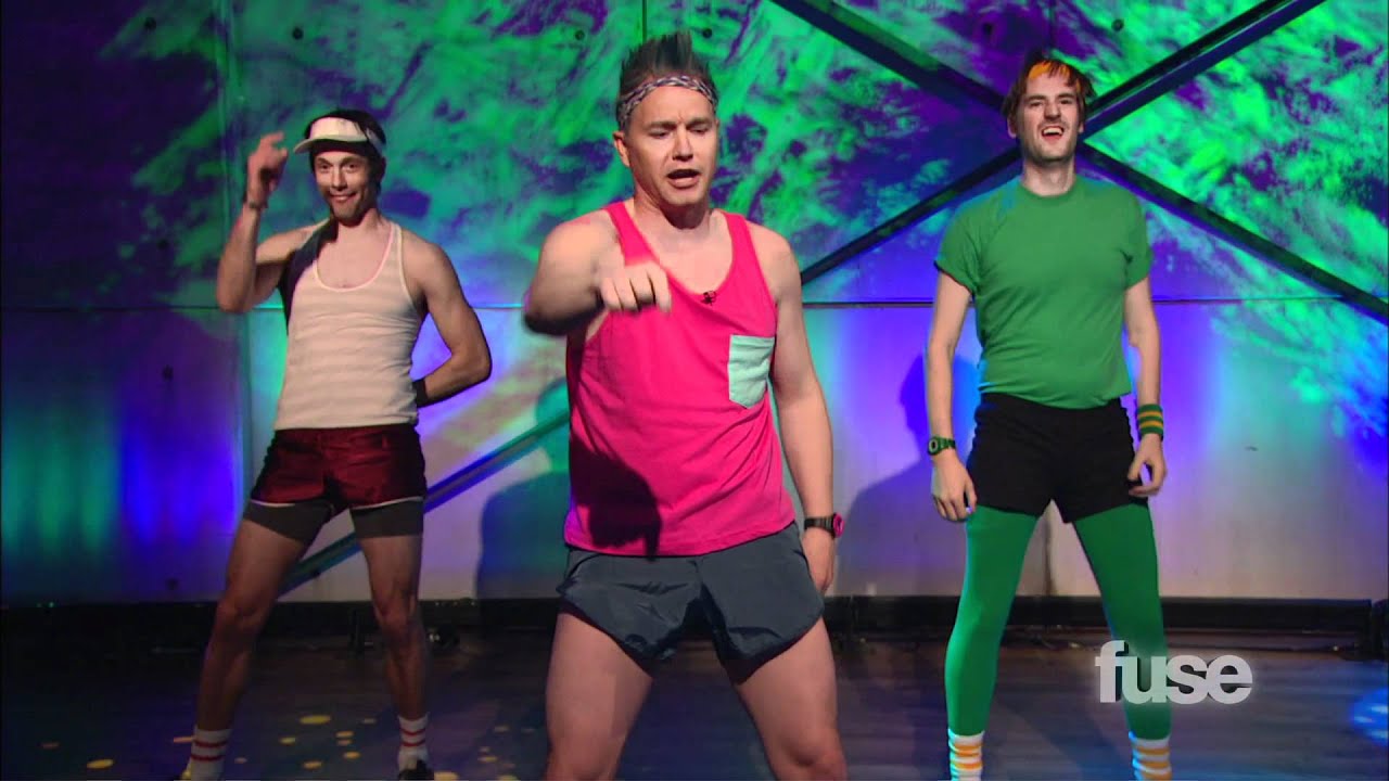 Mark Hoppus Has A New Work Out Video - Hoppus on Music
