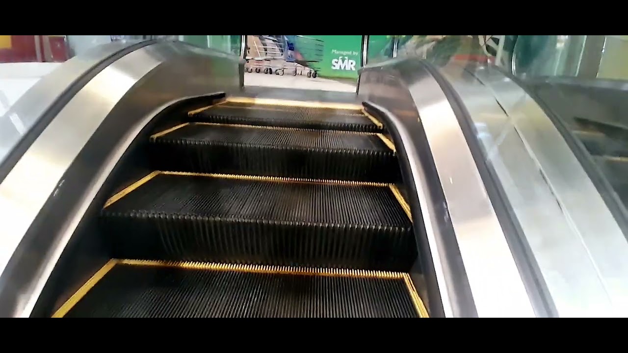 FUJITEC ESCALATOR THE MALL BALE KOTA INDONESIA