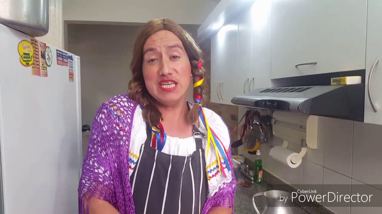 Los cuyes, su empleada Elsa Arten hace arroz con leche