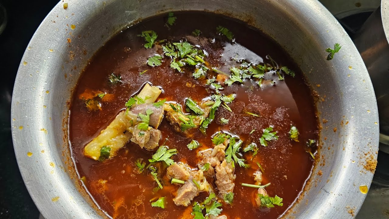 झटपट बनणारे घरगुती मसाले पासून झणझणीत मटन/ हॉटेल सारखं मटन घरच्या घरी/Mutton Recipe 