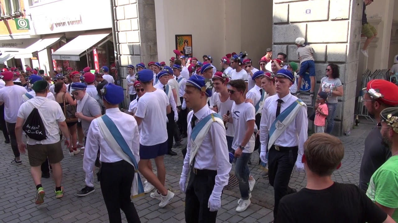 Troko Trommlerkorps Rutenfest Ravensburg Rutenfreitag Weg zum Rathaus 19 7 2017
