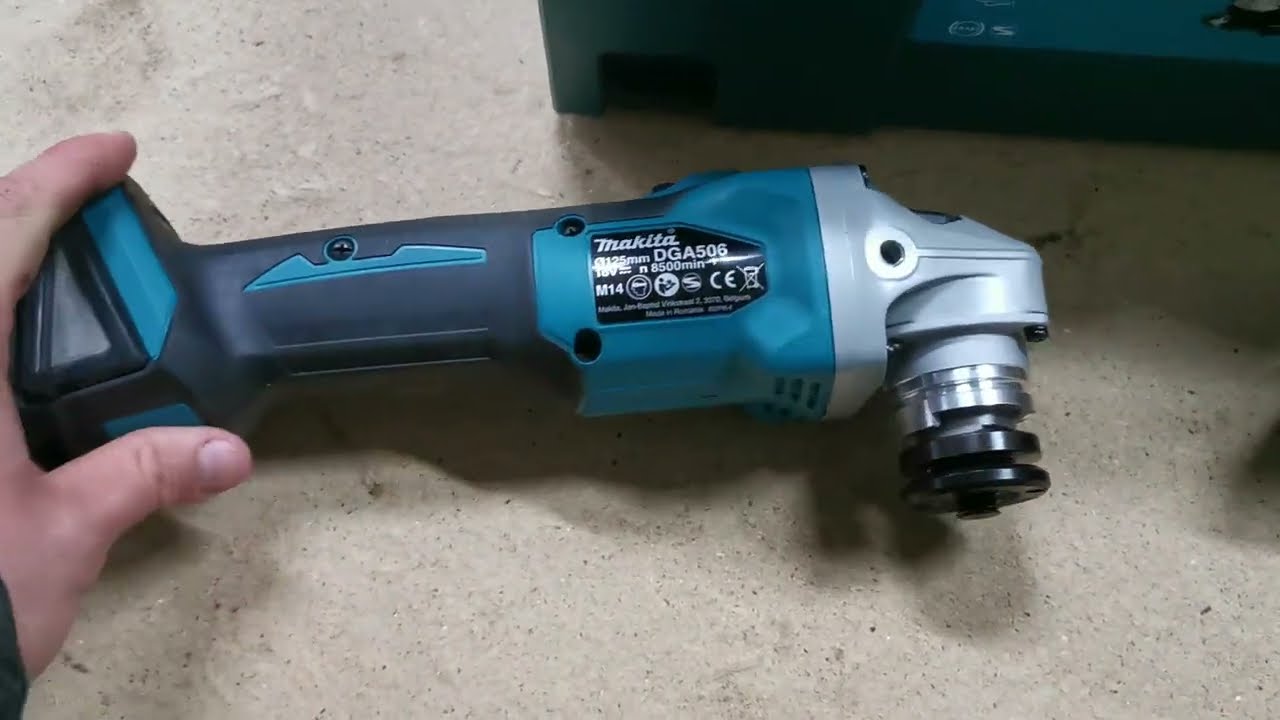 Makita cordless grinder DGA506ZJ unboxing