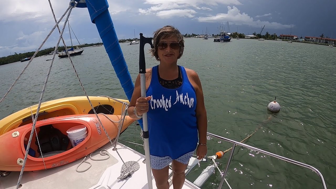 How to tie up to a mooring ball, what we've learned.
