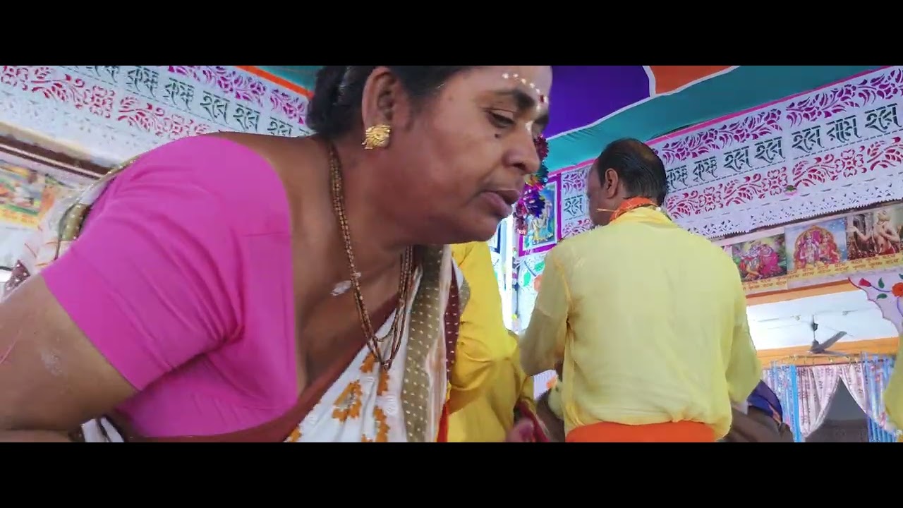 মহানাম সংকীর্তন নবগ্রামের পুষ্পের দল স্থান নবগ্রাম রাধাগোবিন্দ মন্দির |