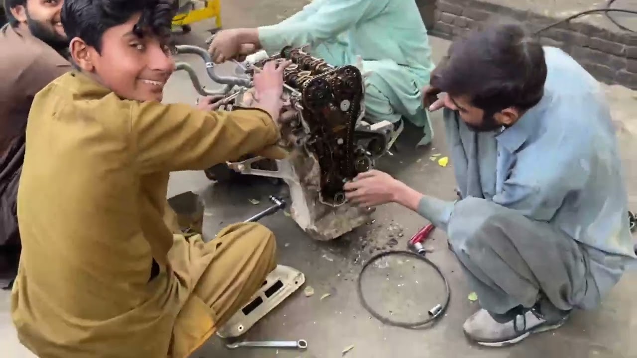 Toyota Corolla XLI engine opening ￼ part one ￼
