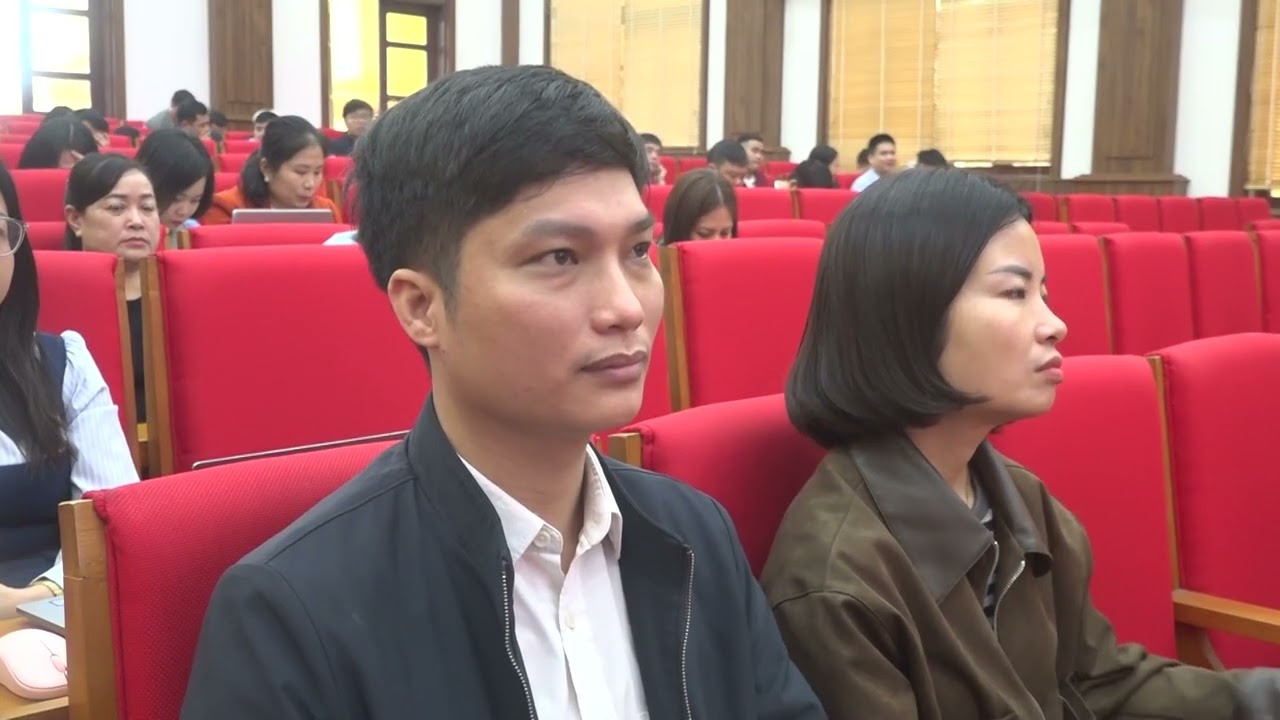 Xã Cẩm Khê tham dự hội nghị trực tuyến toàn quốc nghiên cứu, học tập, quán triệt và triển khai