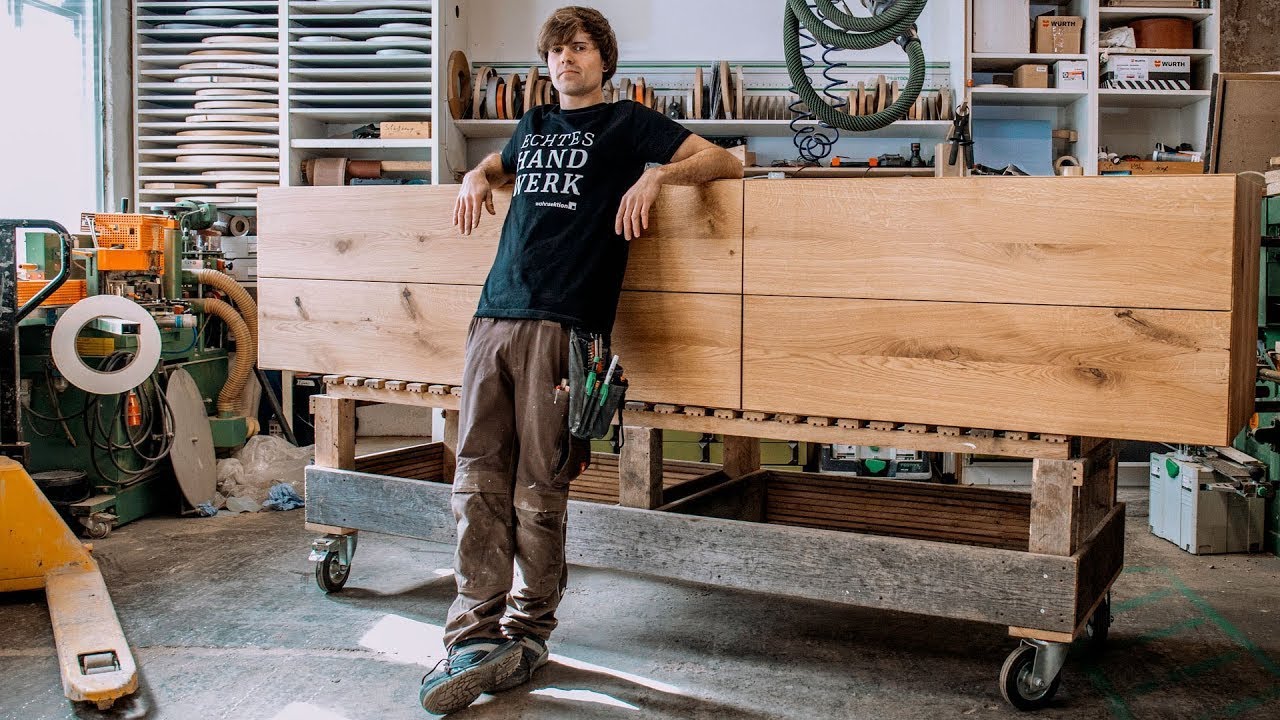 Massivholz Schrank nach Ma&szlig; [WOHNSEKTION]