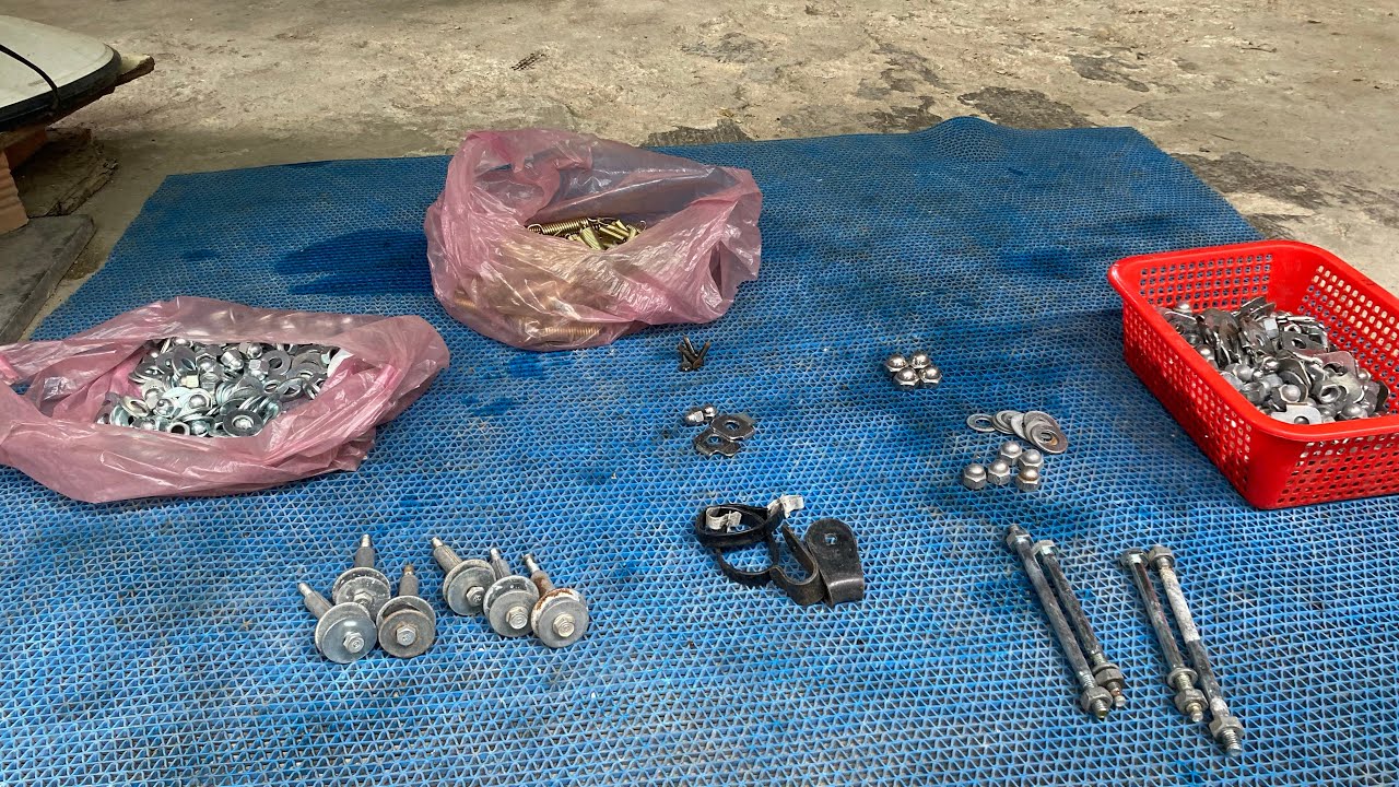 Cuối năm mò cua bắt ốc bán lh0378420070