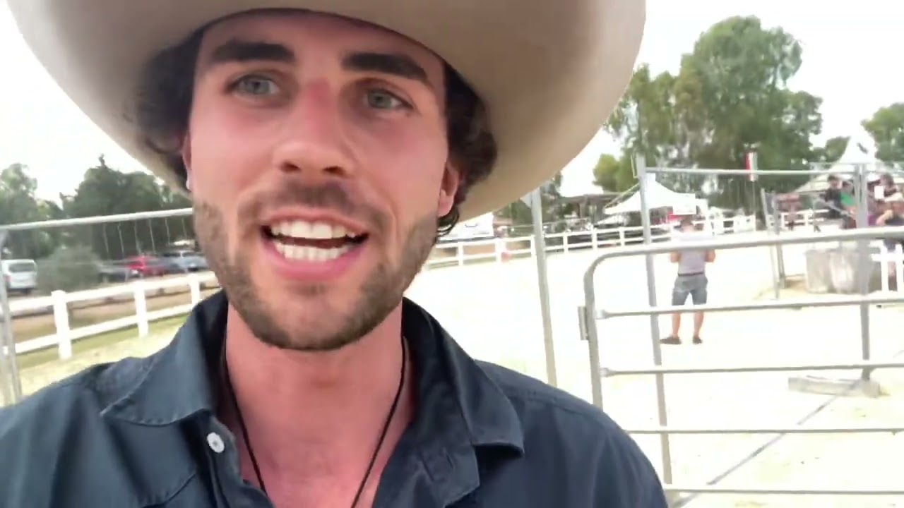COWBOYS IN ROME ! 🇮🇹🐂 ~wild and western in italy ~ 🤙🏼