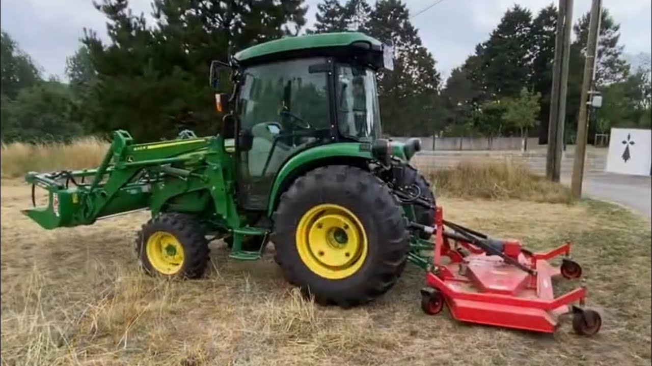 John Deere micro tractor 4R . Retour en images sur un chantier de cet été