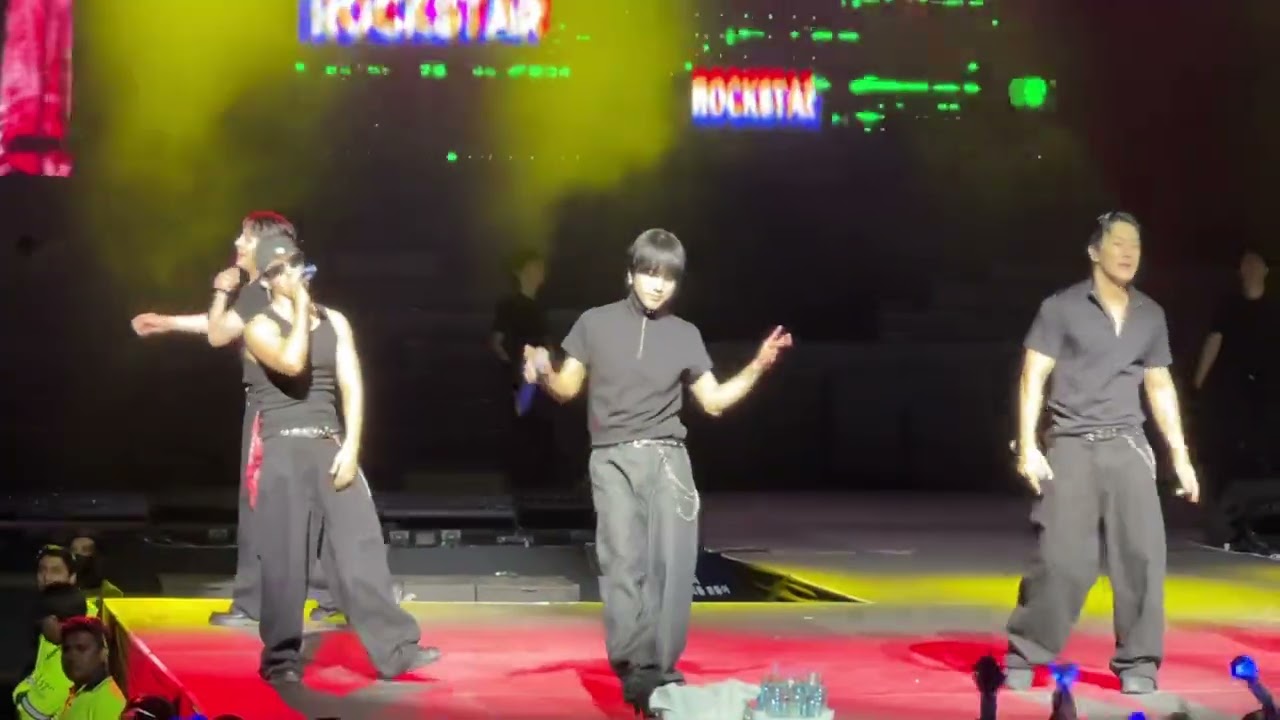 [251014] D.N.A. + Rockstar + A-cha - Super Junior Super Show 10 in Monterrey Mexico