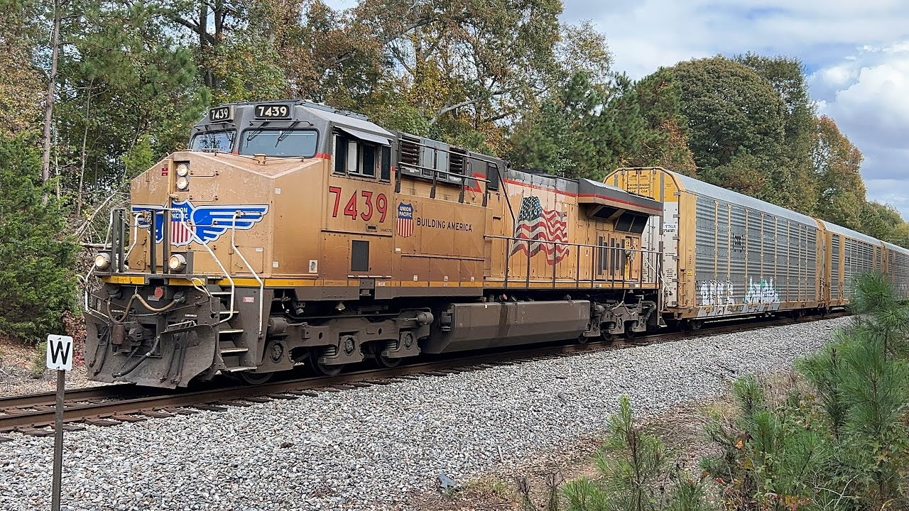 Foreign Power Union Pacific 7439 shows off the power in Jenkinsburg, Ga. on Norfolk Southern&rsquo;s Line.