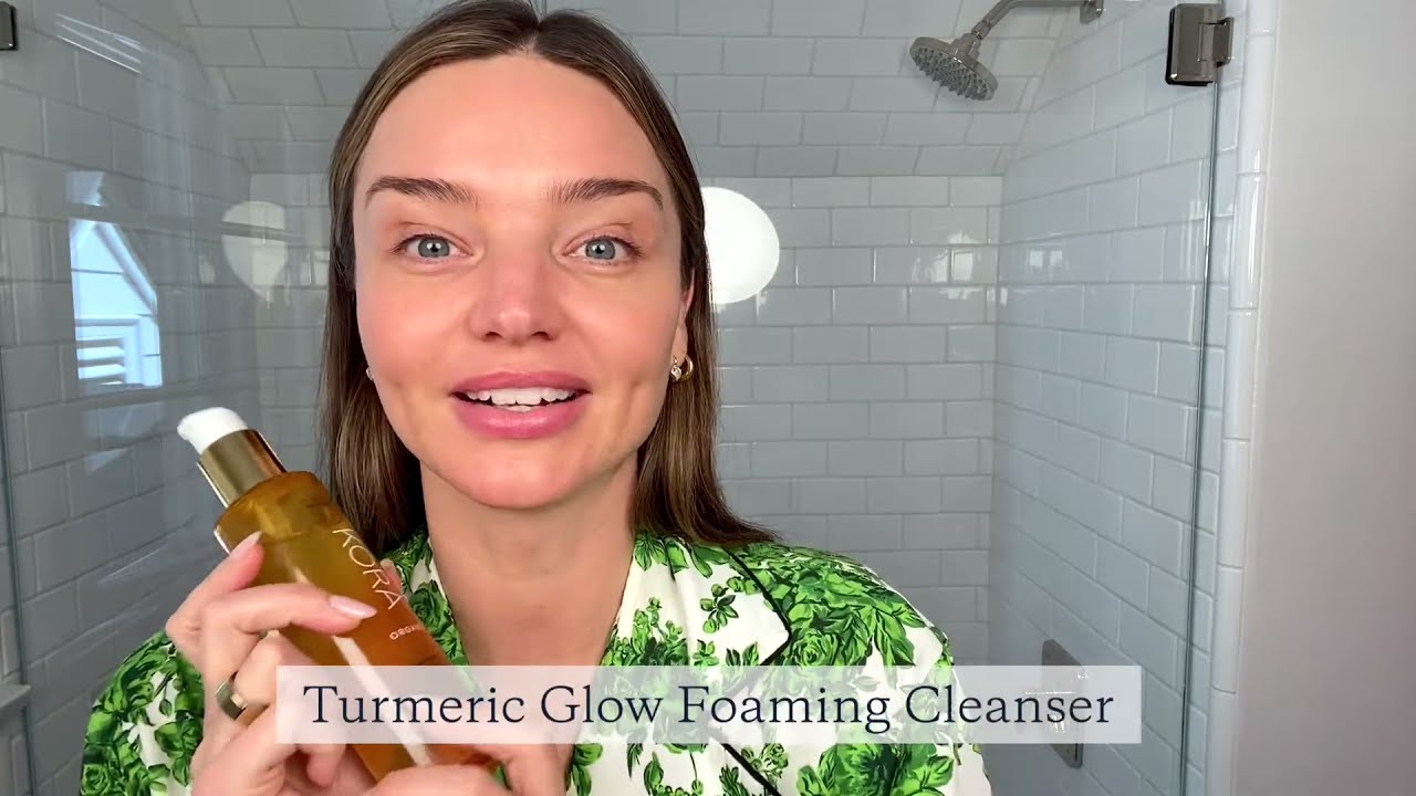 Miranda Kerr on our NEW Turmeric Glow Foaming Cleanser