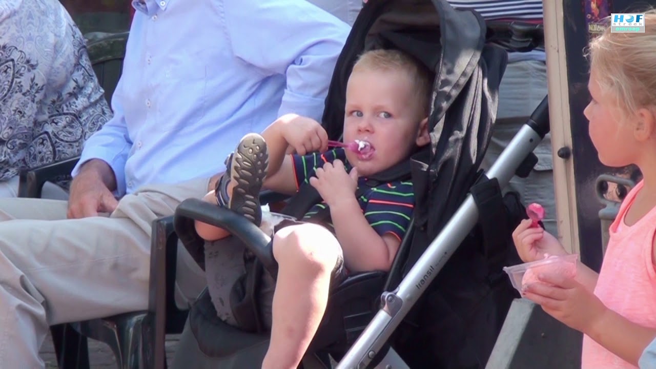 Optocht dorpsfeest Markelo 2017