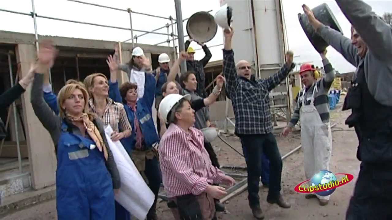 Erik de zingende bouwvakker - Nooit meer naar huis (clipstudio.nl)