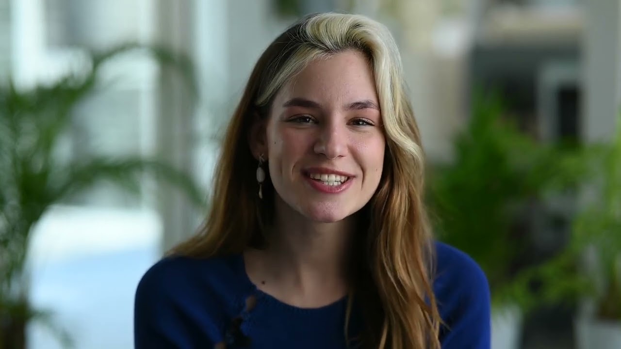 Miss Germany 2023 Kira Geiss über ihr Buch „Bittersüße Realität“