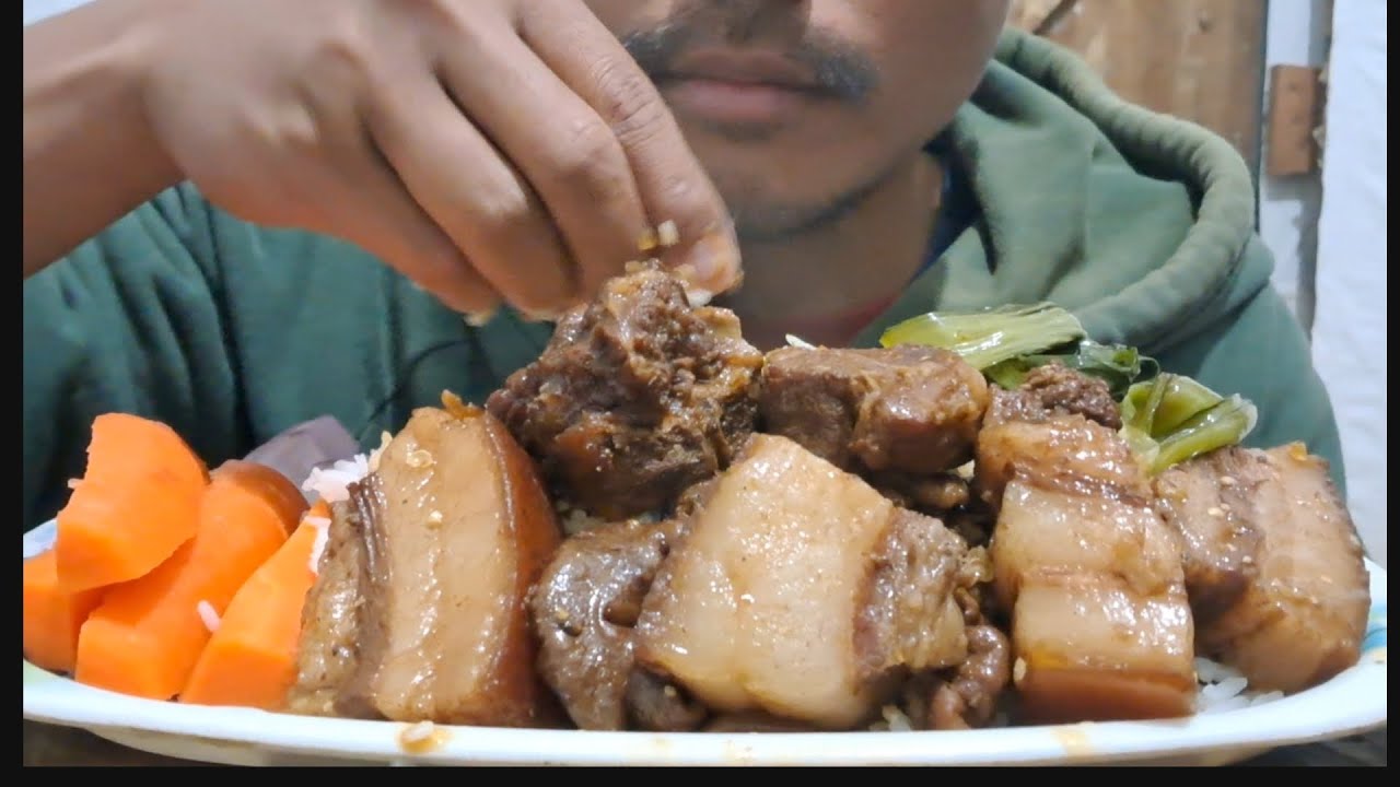 Eating Huge Amount of Pork Fats with Rice and Green Vegetables || Village Food @FoodieManMJ
