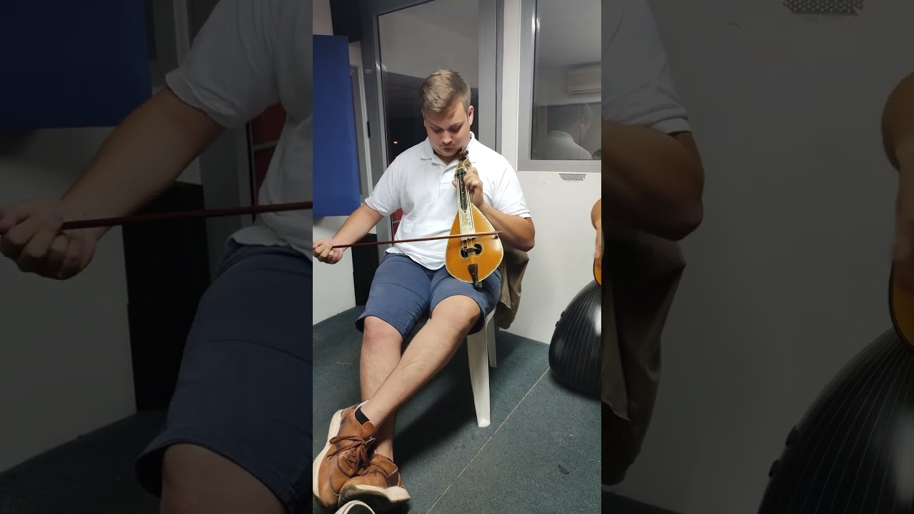 Ένας αυθόρμητος Μαλεβιζιωτης Ζαχαρία Μελεσσανακη!!!!!!!!!
