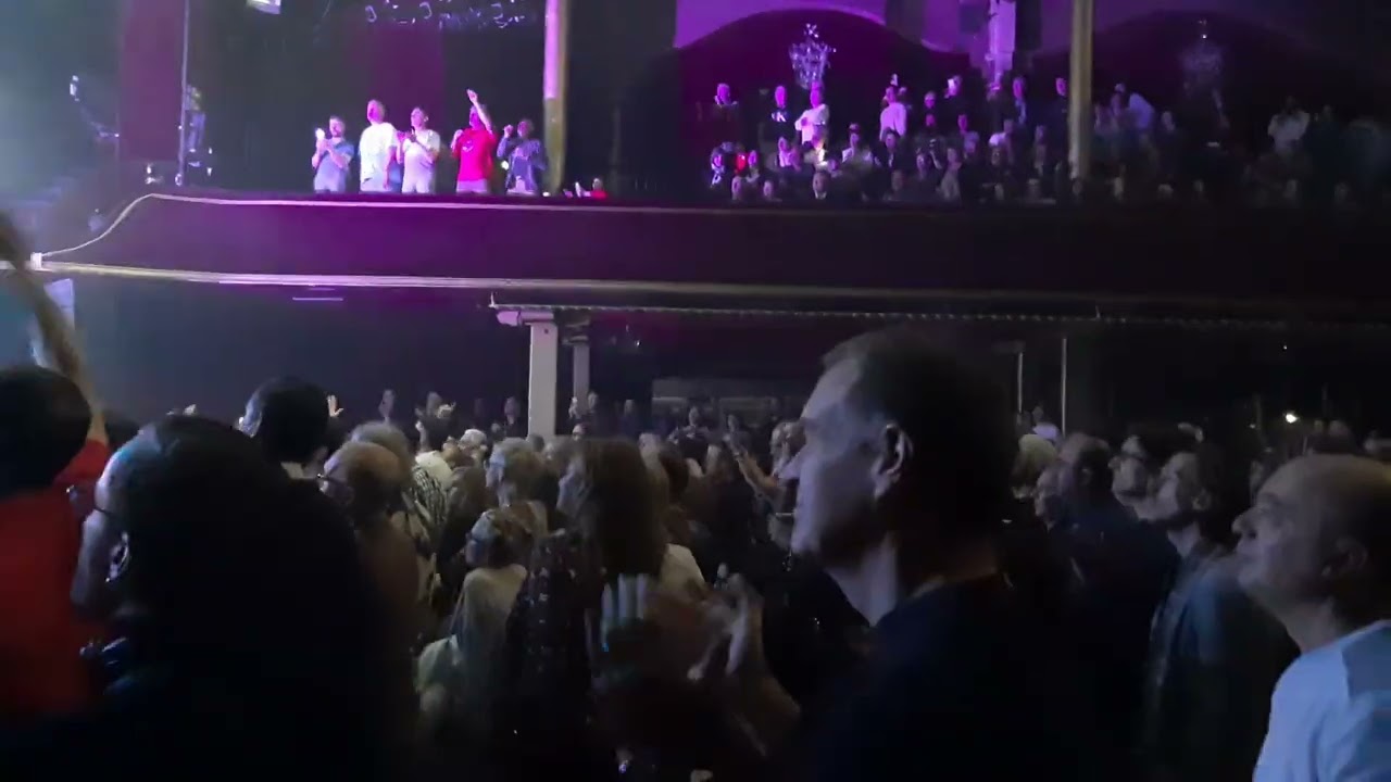 Jeanne Mas   Derniere song   Casino de Paris 2024