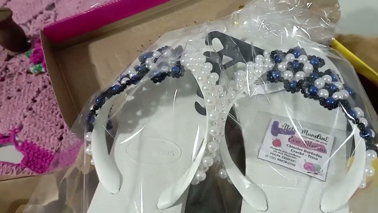 Chinelo Havaianas com pérolas 🧉🇧🇷 @EvaMariaFerreira 🙏🏻♥️