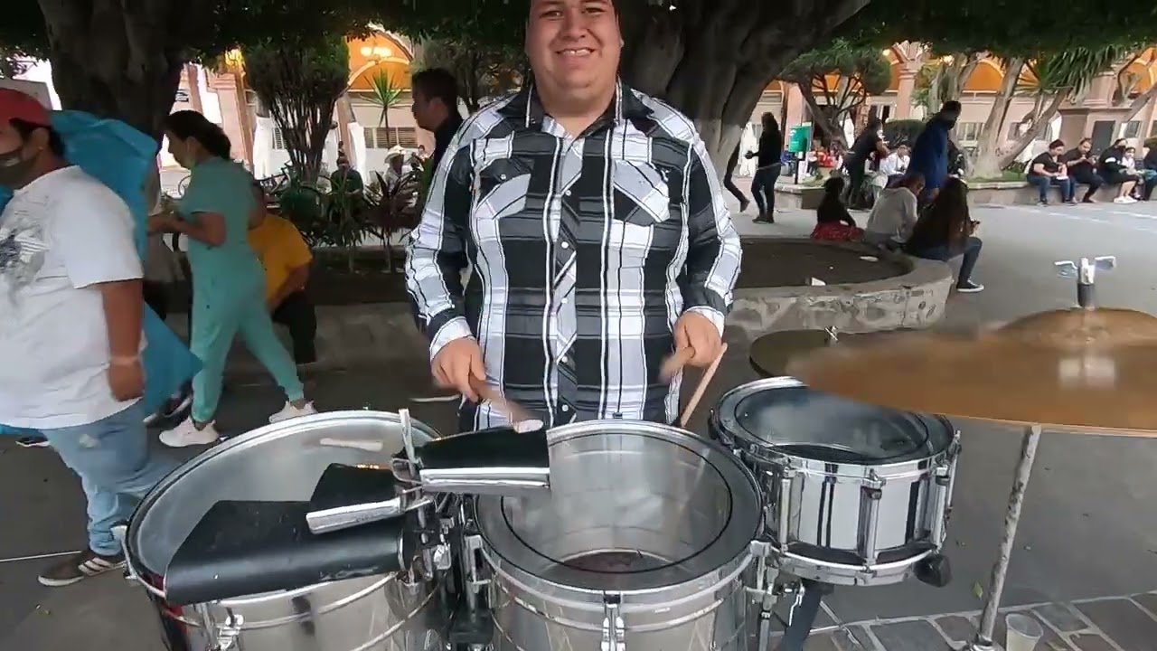 Banda Libertad De Tarimoro Gto Jinetes En El Cielo 