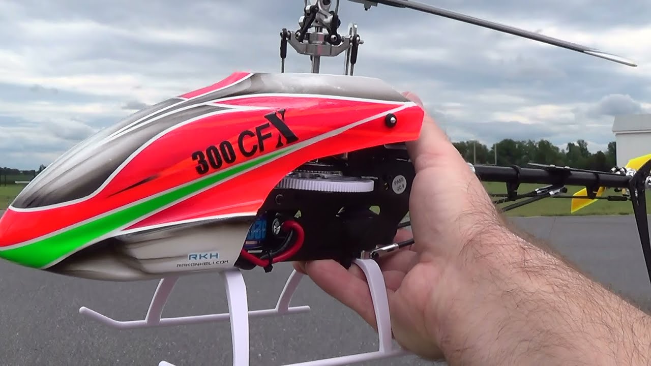 Blade 300CFX w/ Many Aluminum Upgrades Windy Flight