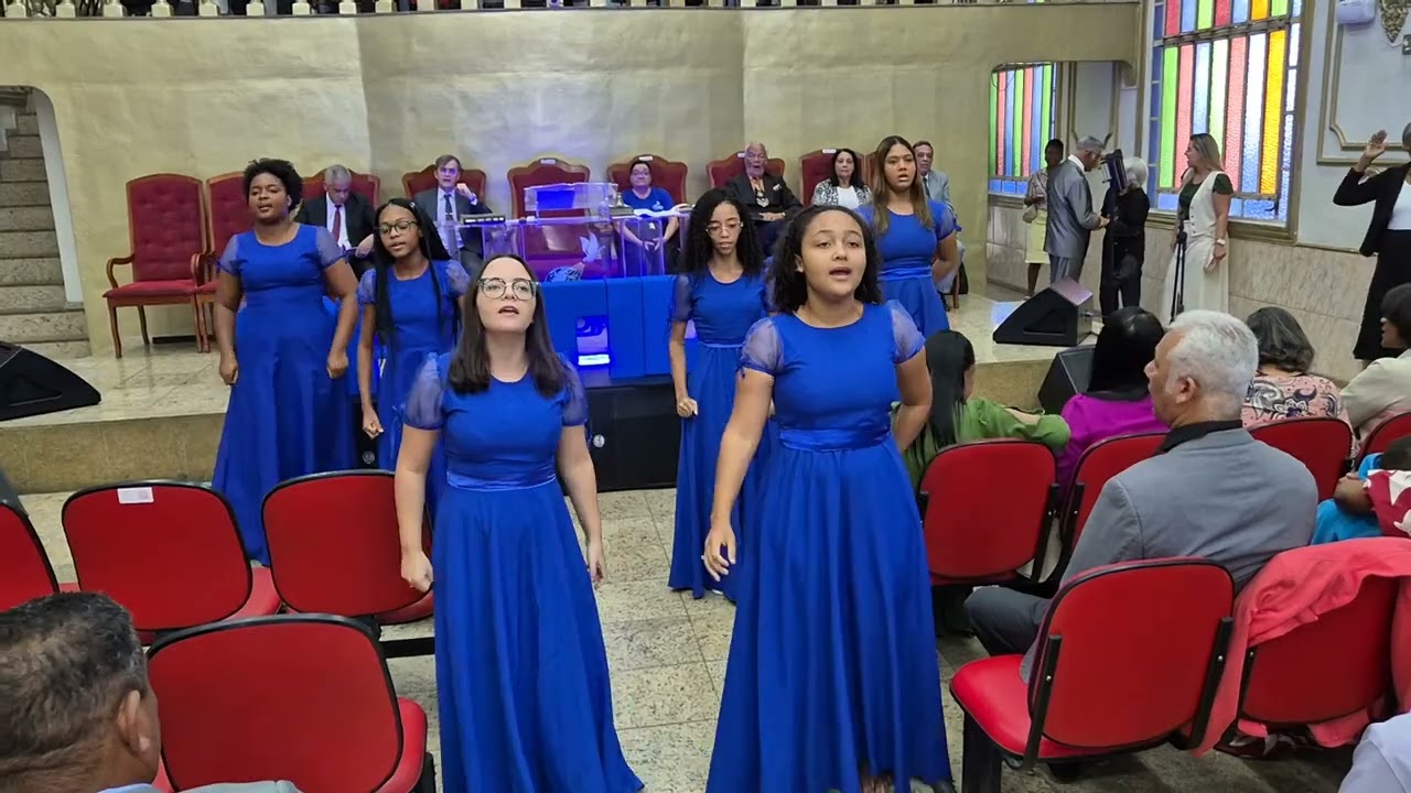 Coreografia Expressão de Louvor - Nunca Pare de Lutar.
