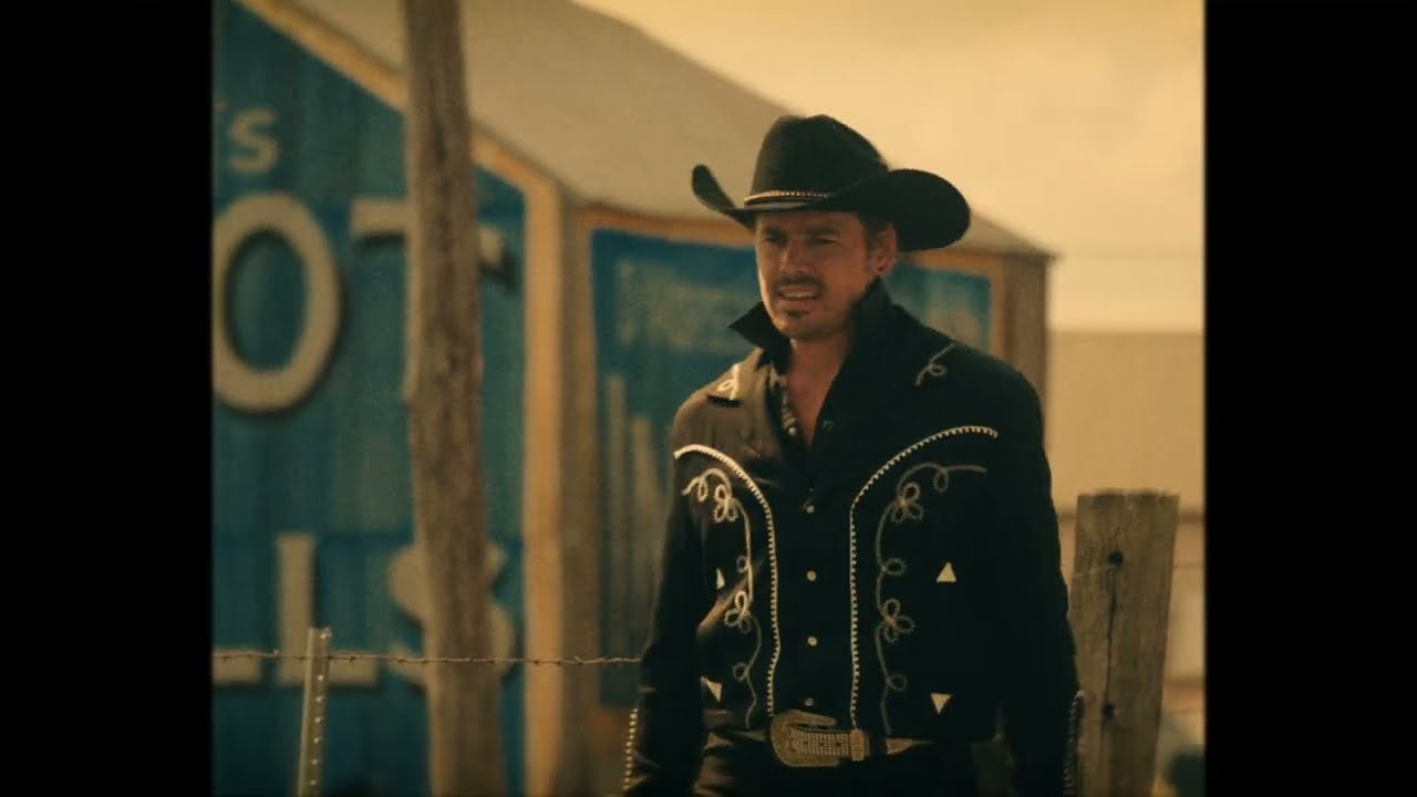 Rhinestoned - Rhinestone Cowboy (Official Music Video)