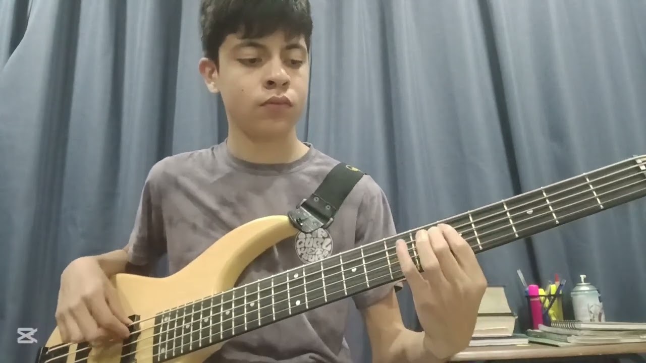 Jesus Es Rey Miel San Marcos Bass Cover🔥🎧