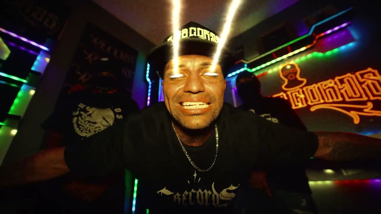 Tazer813 - Tumbese ese rollo (Video Oficial)