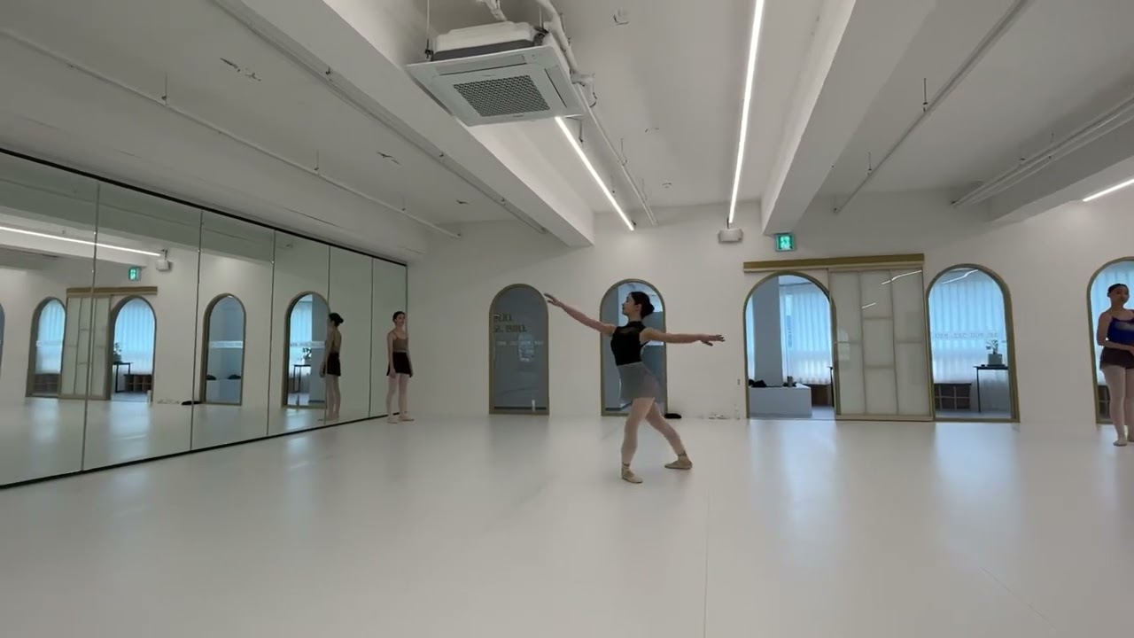 진스발레💫광주발레학원/발레클래스/ballet/ballet class