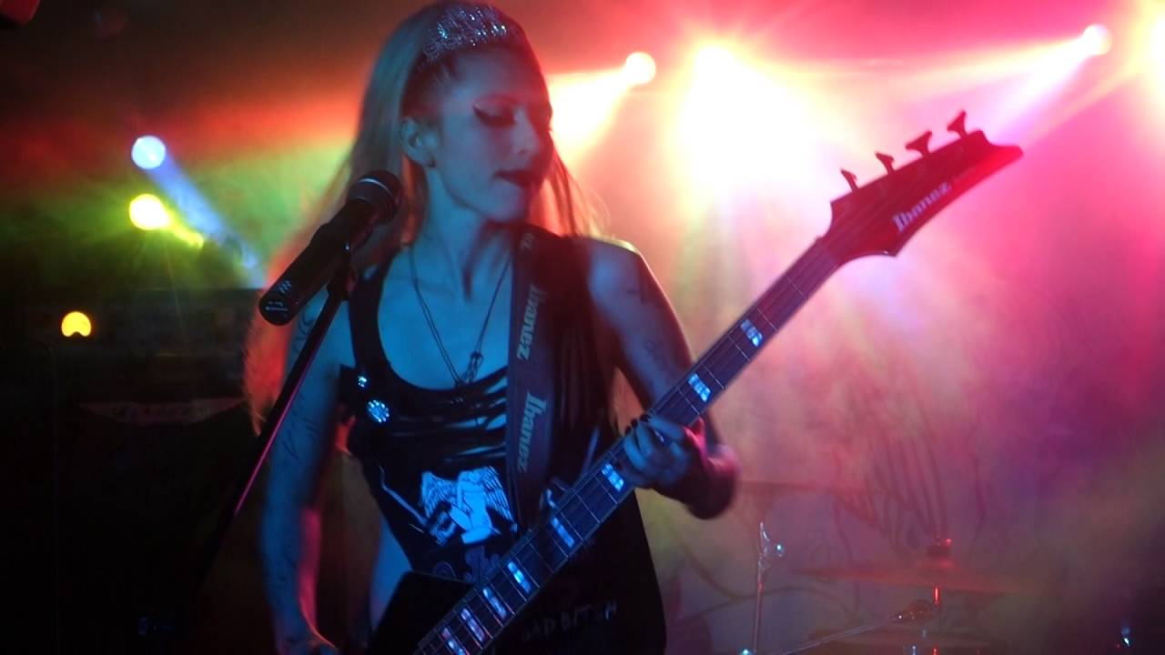The SoapGirls - Nymph (The Victoria Bikers Pub, Coalville)