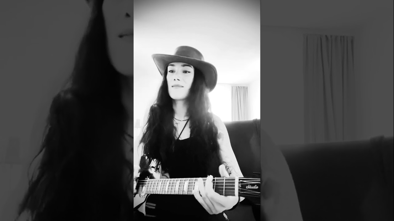 Aerosmith- Cryin&rsquo; guitar cover my way #guitarcover  #femaleguitarist #guitarlovers