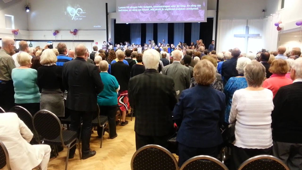 NU ÄR VI PÅ PLATS CUPOLEN NYA PINGSTKYRKAN LINKÖPING LOKAL.