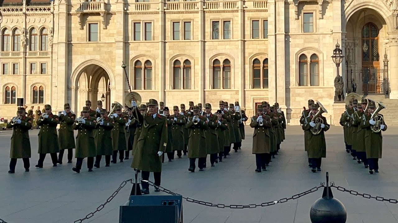 The Central Band of the Hungarian Defence Force - 23rd October National Day Budapest Kossuth Square