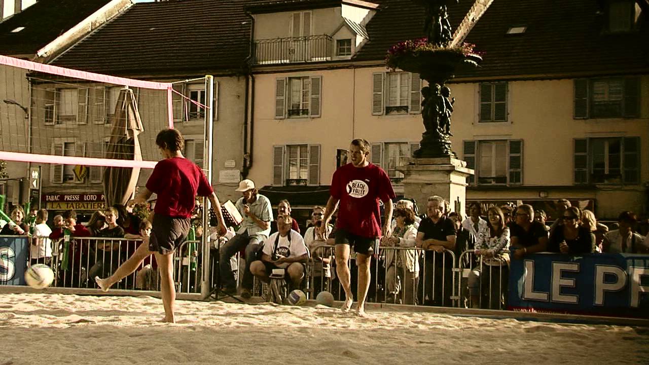 Finale beach volley Champagnole ( Les 4C et le Coach VS Lukapaflan )