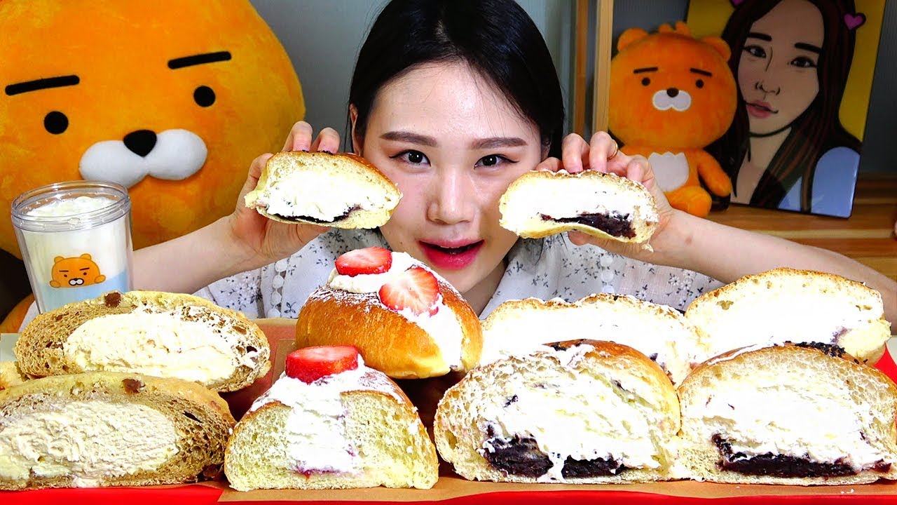 코코넛카라멜크림 딸기요거트브리오슈 앙생크림빵 먹방 Mukbang