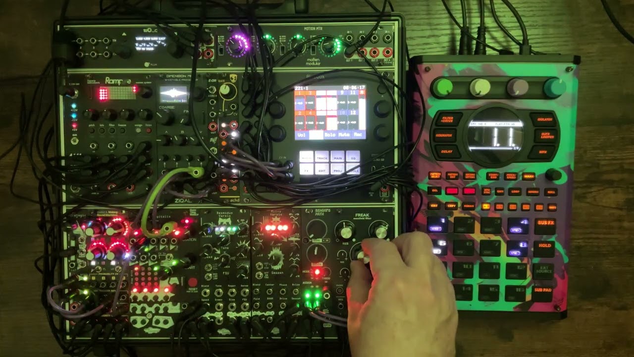 Techno Jamming -  Eurorack & SP404 MK2