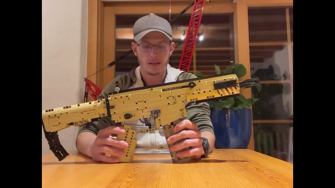 Mould King Scar Rifle 14015 by @Swisslegomocer