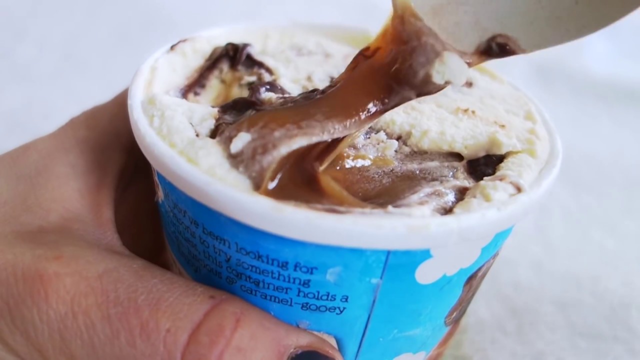 Ben & Jerrys VANILLA CARAMEL FUDGE Test ♥︎