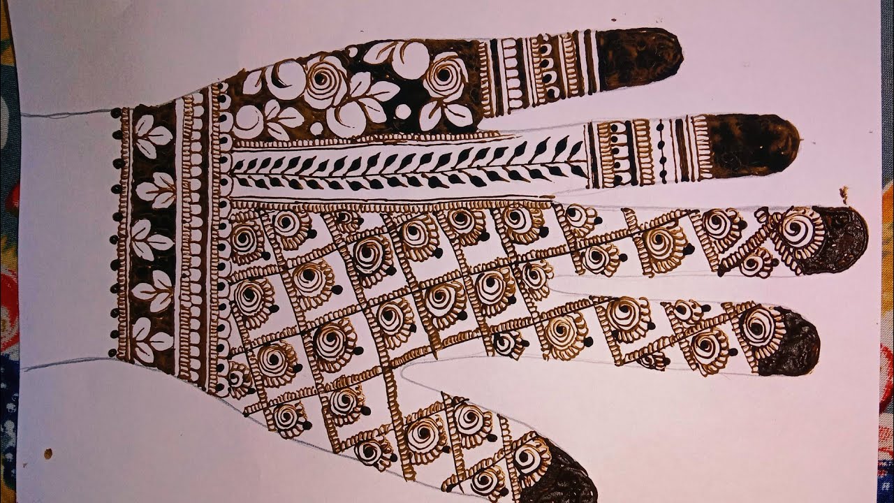 front hand mehndi design