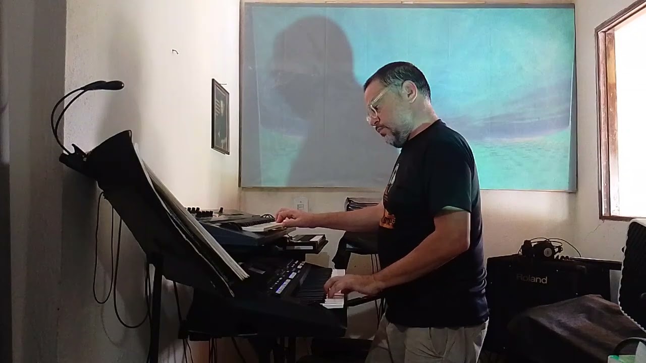 Pink Floyd - A Saucerful Of Secrets (Alexandre Valente with Yamaha: PSR-SX600 and AN1x)