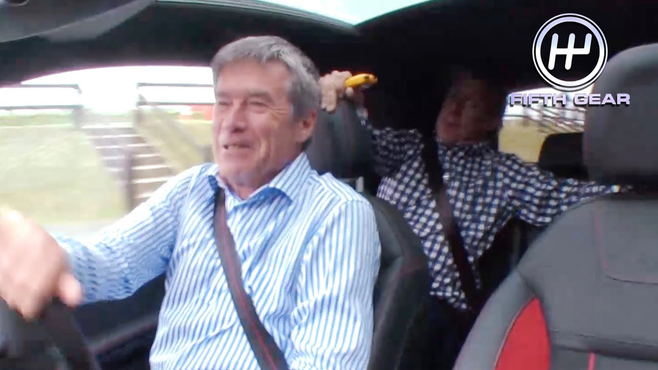 Hot Hatch Death Match: Tiff VS Jason with no traction control! | Fifth Gear