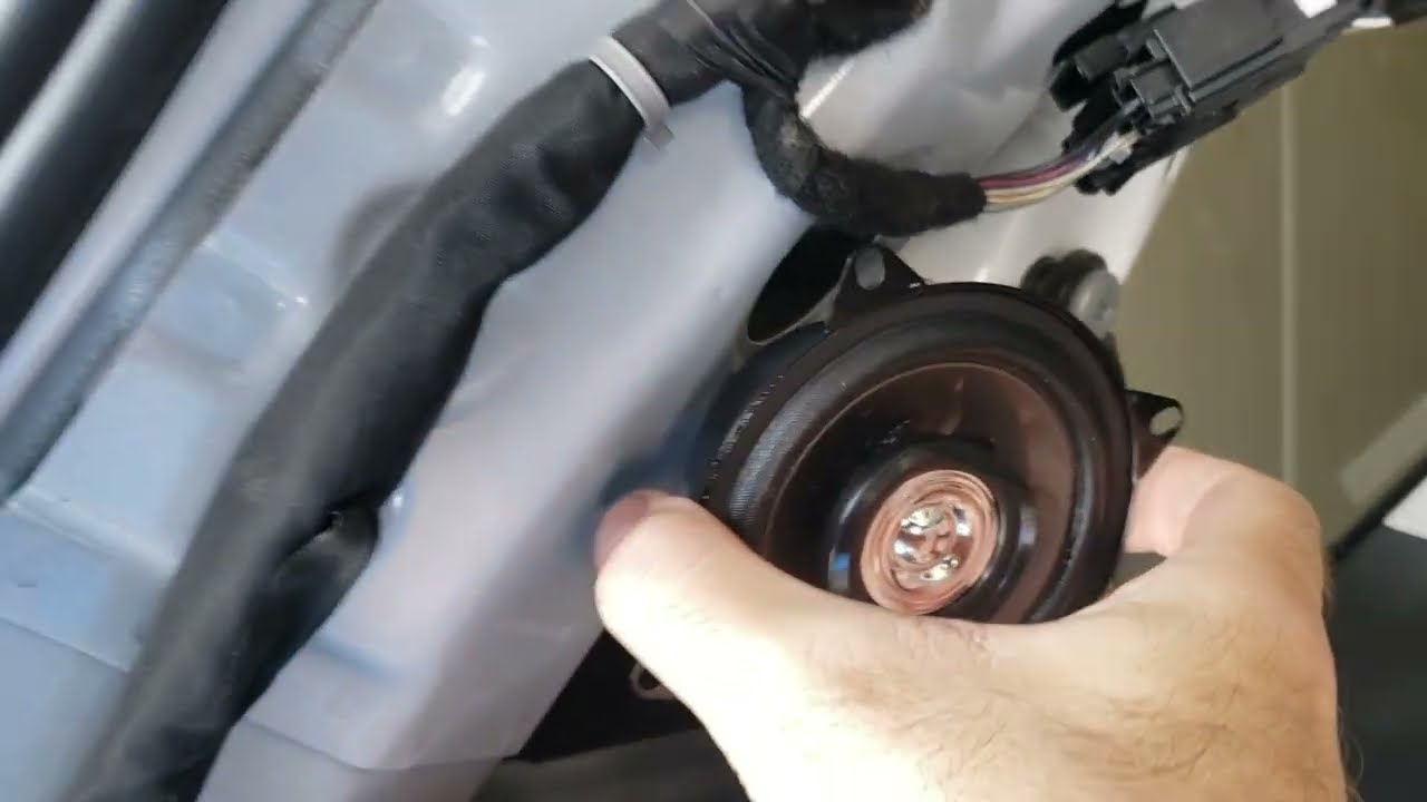 Adding 3rd Row Speakers on Chevy Traverse