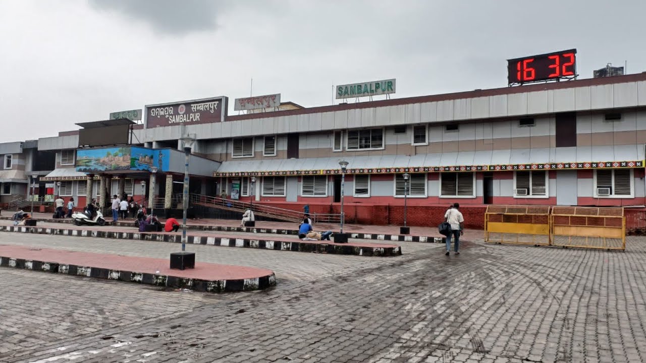 Sambalpur Railway Station | Odisha | India 🚂