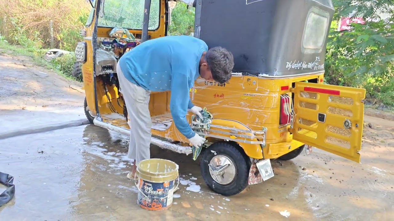 Na Bandiki Water 💦 Wash Chepisthunna || AkkiVlogs || #viral #vlogvideo #youtubevideos #akkivlogs 