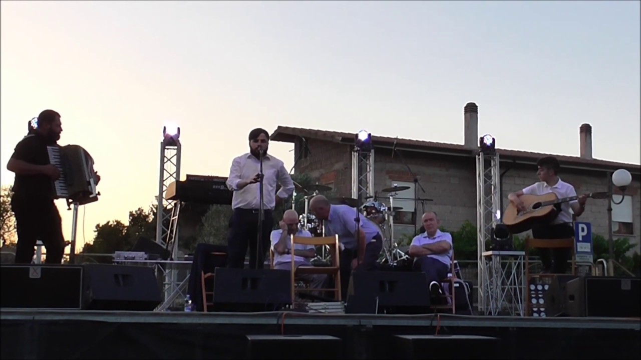 GHILARZA 05/07/2019 CANTO IN RE V.Bazzoni, T.Bazzoni e F.Denanni chitarra Lorenzo Mele fisa G.Sannia