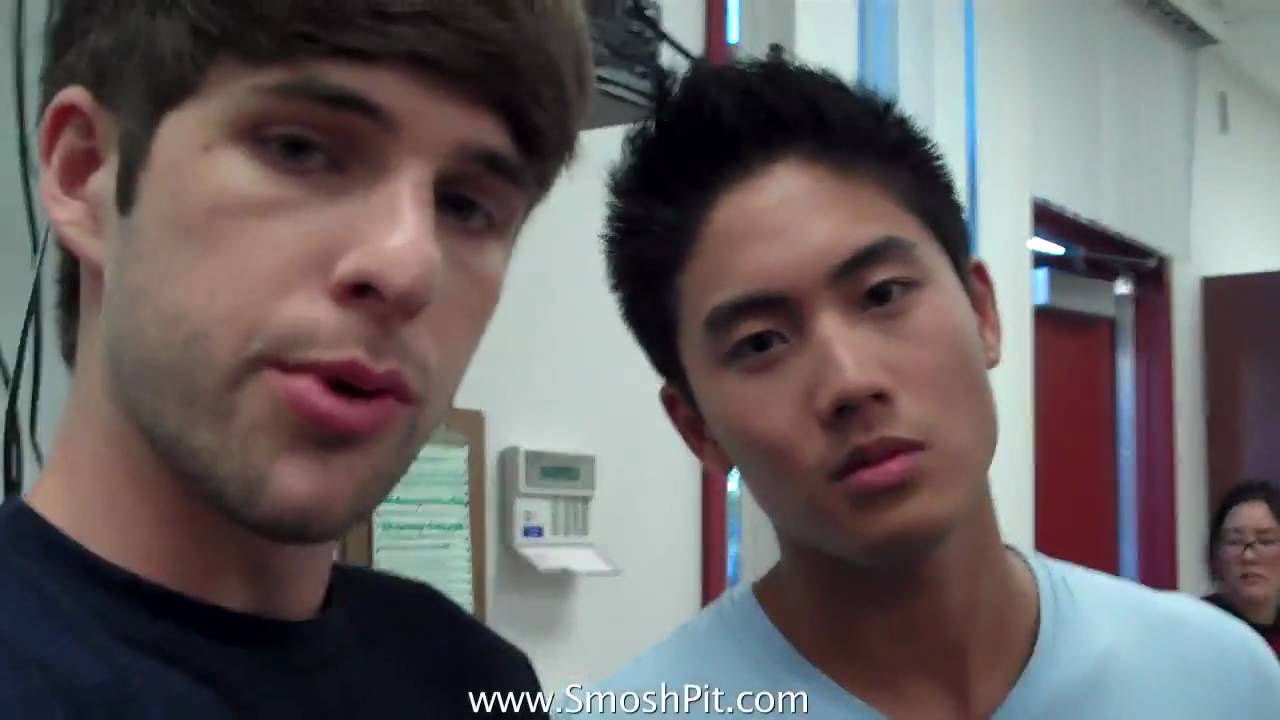 Kicking NigaHiga's Butt! (Ian is Bored 26)